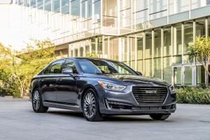 Genesis G90 2016 года (NA)